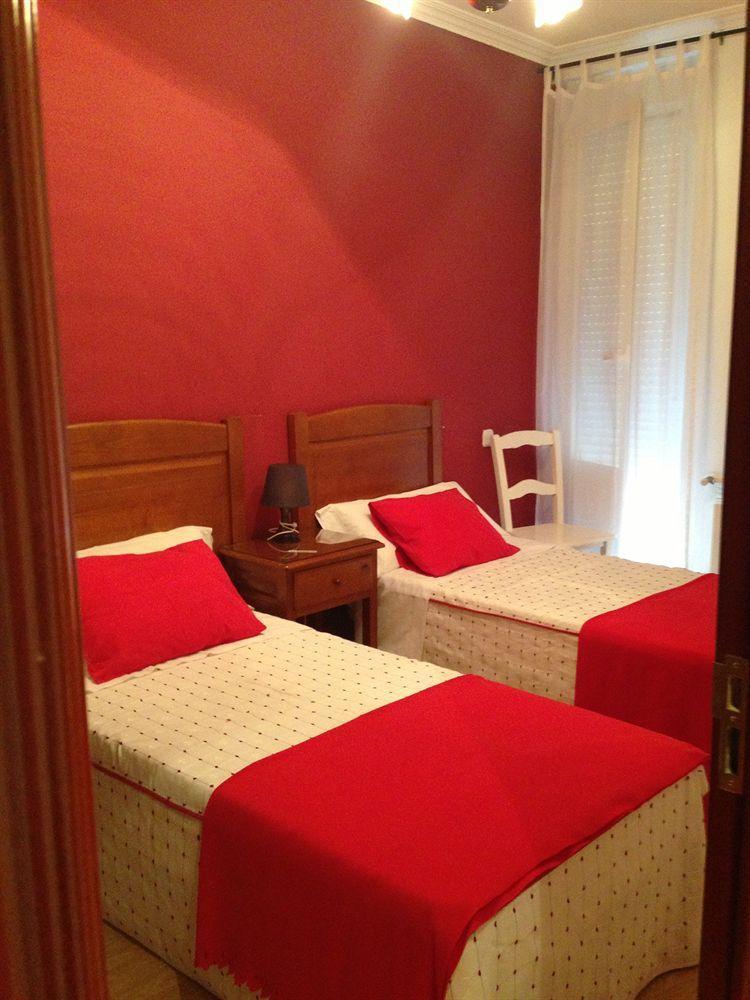 Hostal La Estrella Madrid Exteriér fotografie