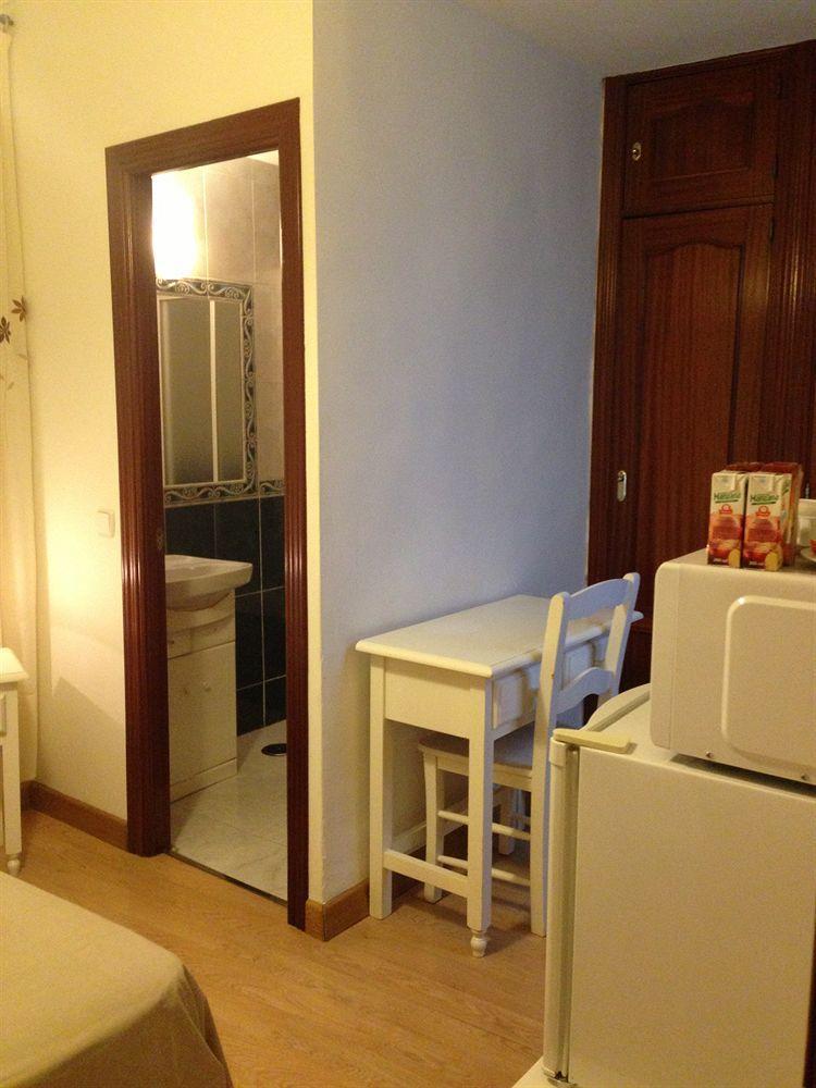Hostal La Estrella Madrid Exteriér fotografie
