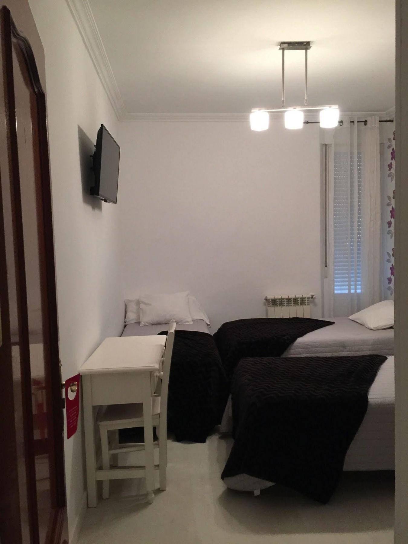 Hostal La Estrella Madrid Exteriér fotografie