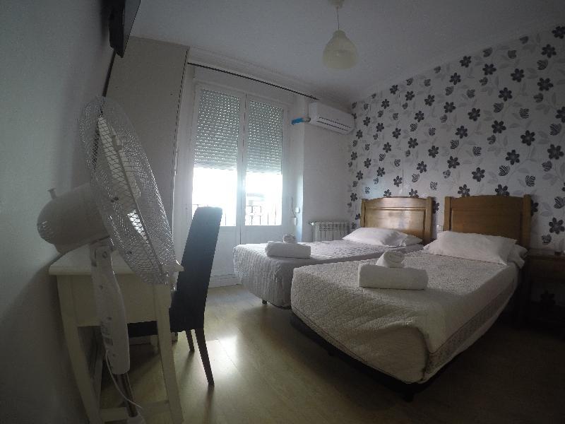 Hostal La Estrella Madrid Exteriér fotografie